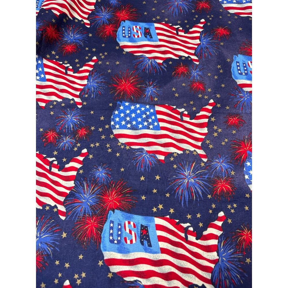 Vintage 2004 Cranston USA Patriotic Fabric 19"x44" Fireworks & Flags Cotton Sewi